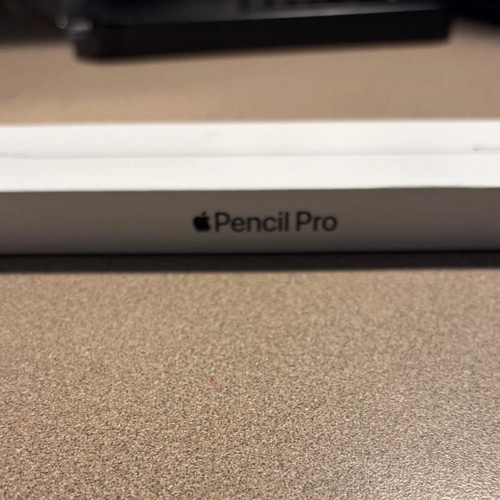Apple Pencil Pro in Sleek White